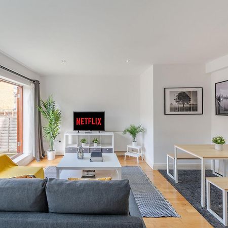 London Waterloo Apartment With Large Private Terrace - View Of The London Eye - 1 Bedroom 1 Bath Londres Exterior foto