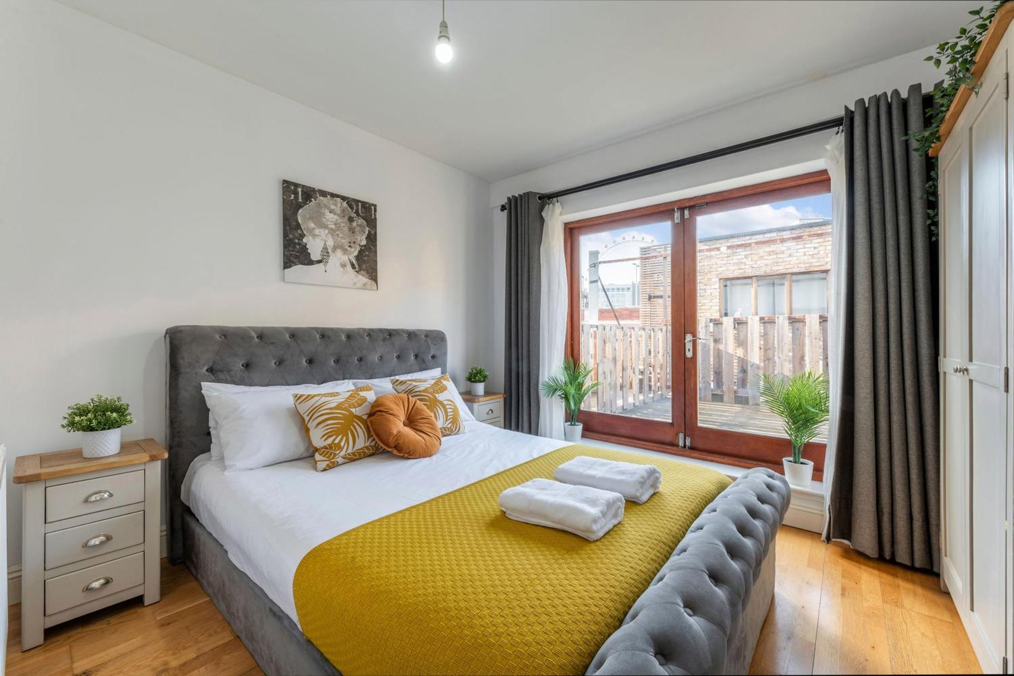 London Waterloo Apartment With Large Private Terrace - View Of The London Eye - 1 Bedroom 1 Bath Londres Exterior foto