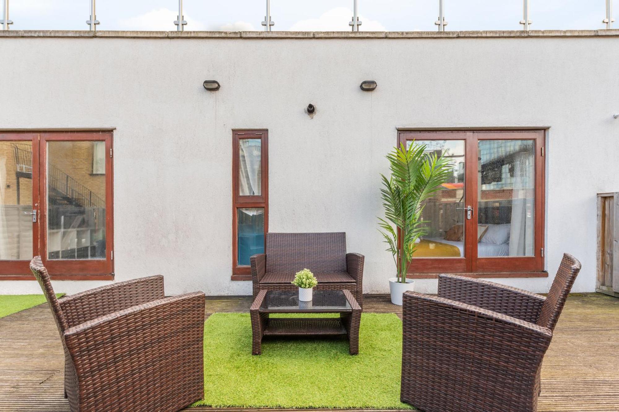 London Waterloo Apartment With Large Private Terrace - View Of The London Eye - 1 Bedroom 1 Bath Londres Exterior foto