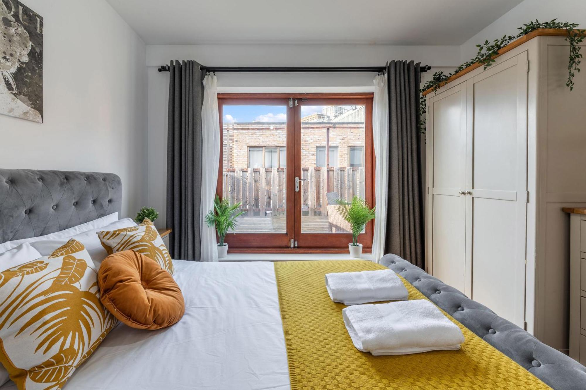 London Waterloo Apartment With Large Private Terrace - View Of The London Eye - 1 Bedroom 1 Bath Londres Exterior foto
